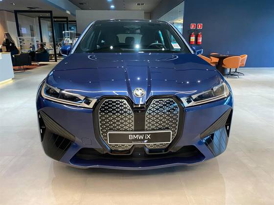 BMW iX ELÉTRICO XDRIVE50 SPORT BMW iX ELÉTRICO XDRIVE50 SPORT